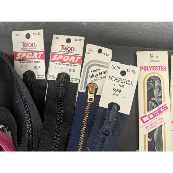 Zipper Lot various sizes and types - Picture 5 of 8